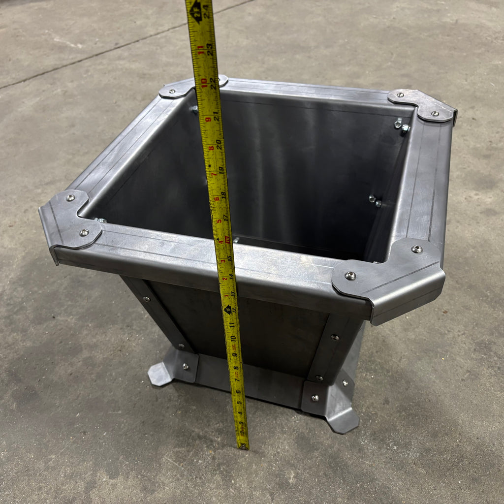 Deluxe Heavy Duty Planter