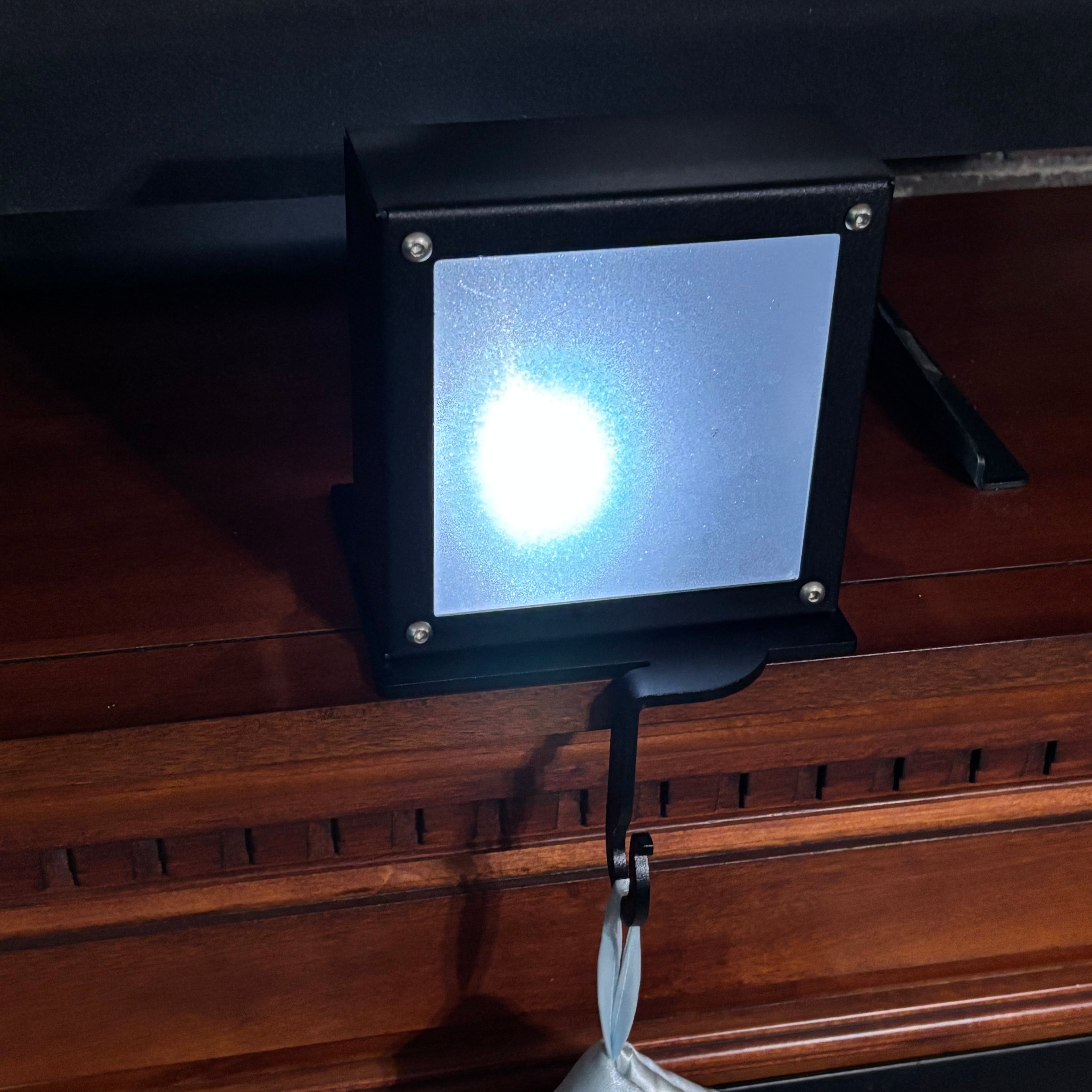 Mantle Box Kit with Hook