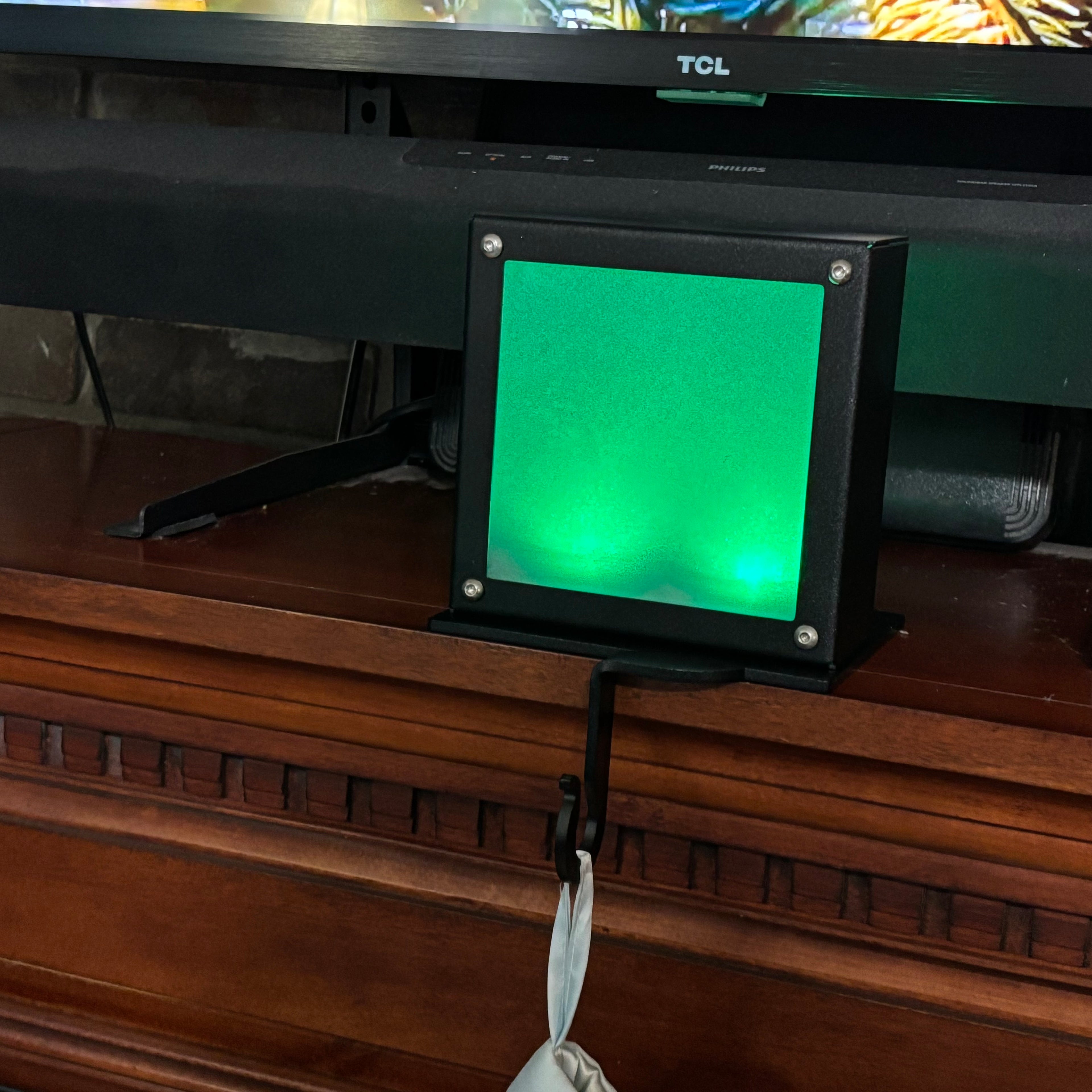 Mantle Box Kit with Hook