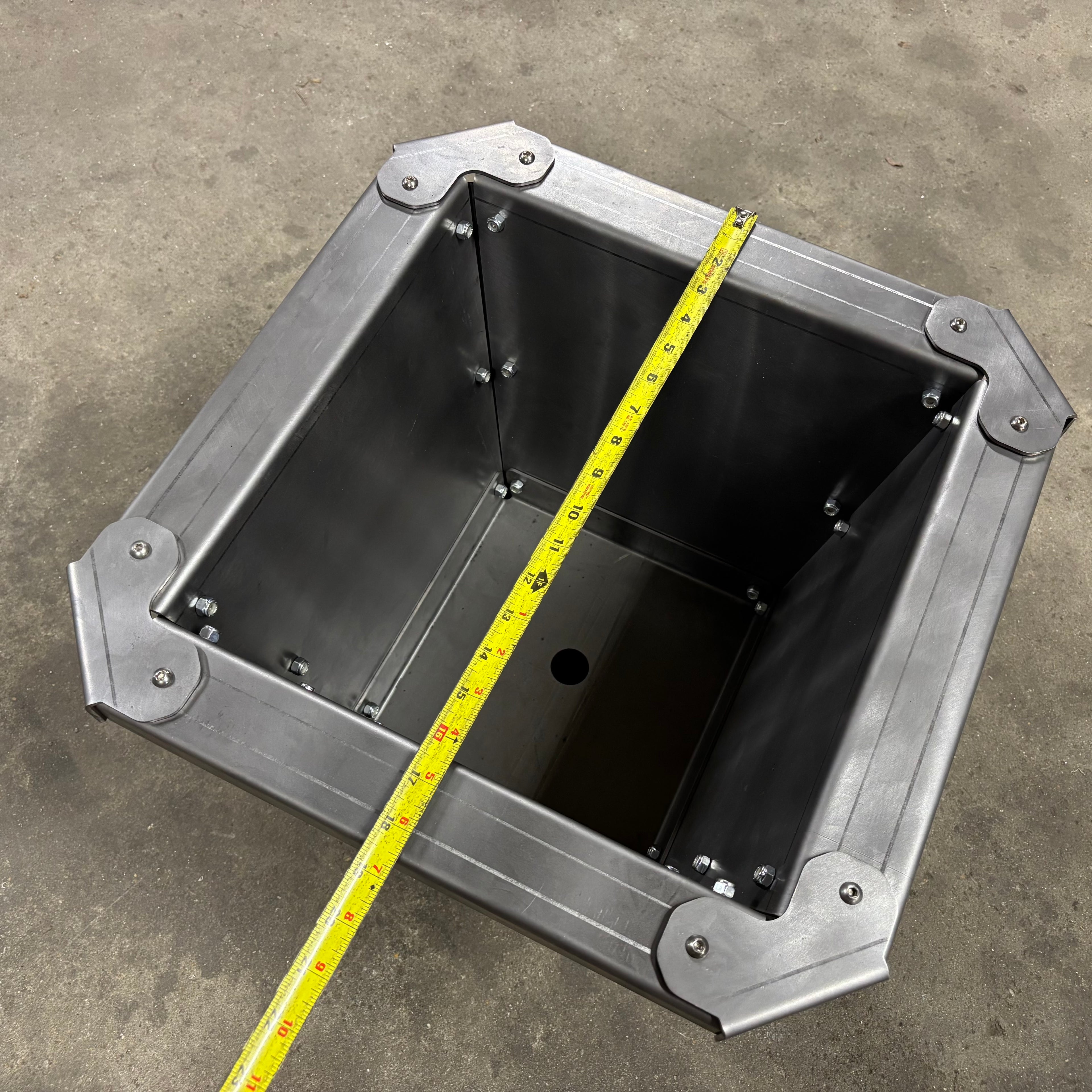 Deluxe Heavy Duty Planter